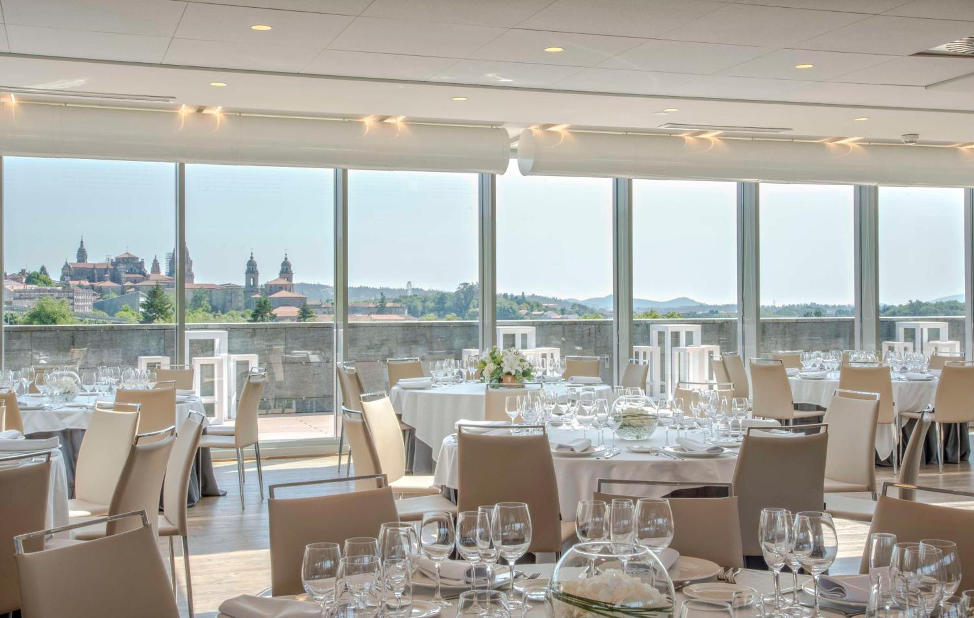 Nh Collection Santiago De Compostela Hotel Exterior photo The restaurant